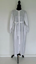 Afbeelding in Gallery-weergave laden, Ostuni 100/W001 Dress long
