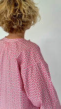 Afbeelding in Gallery-weergave laden, Love Chain A. Blouse
