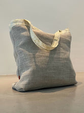 Afbeelding in Gallery-weergave laden, TOTE-BAG Jacq, Blossom B
